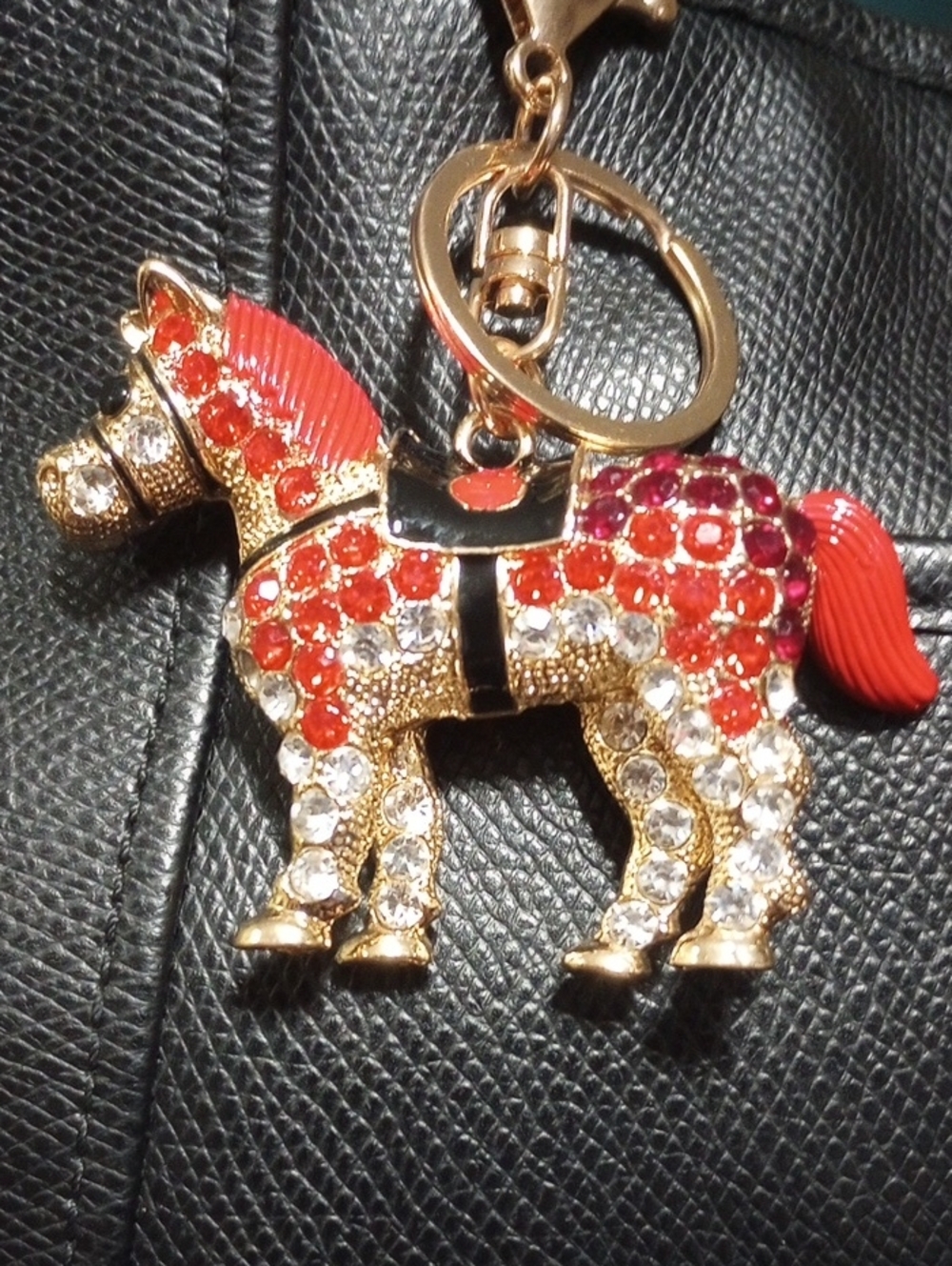 Horse Charm Keychain - Picture 6 of 7